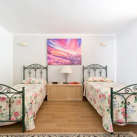 Apartment Esclusiva: Comfort Completo Con Giardino E Fitness Tuglie